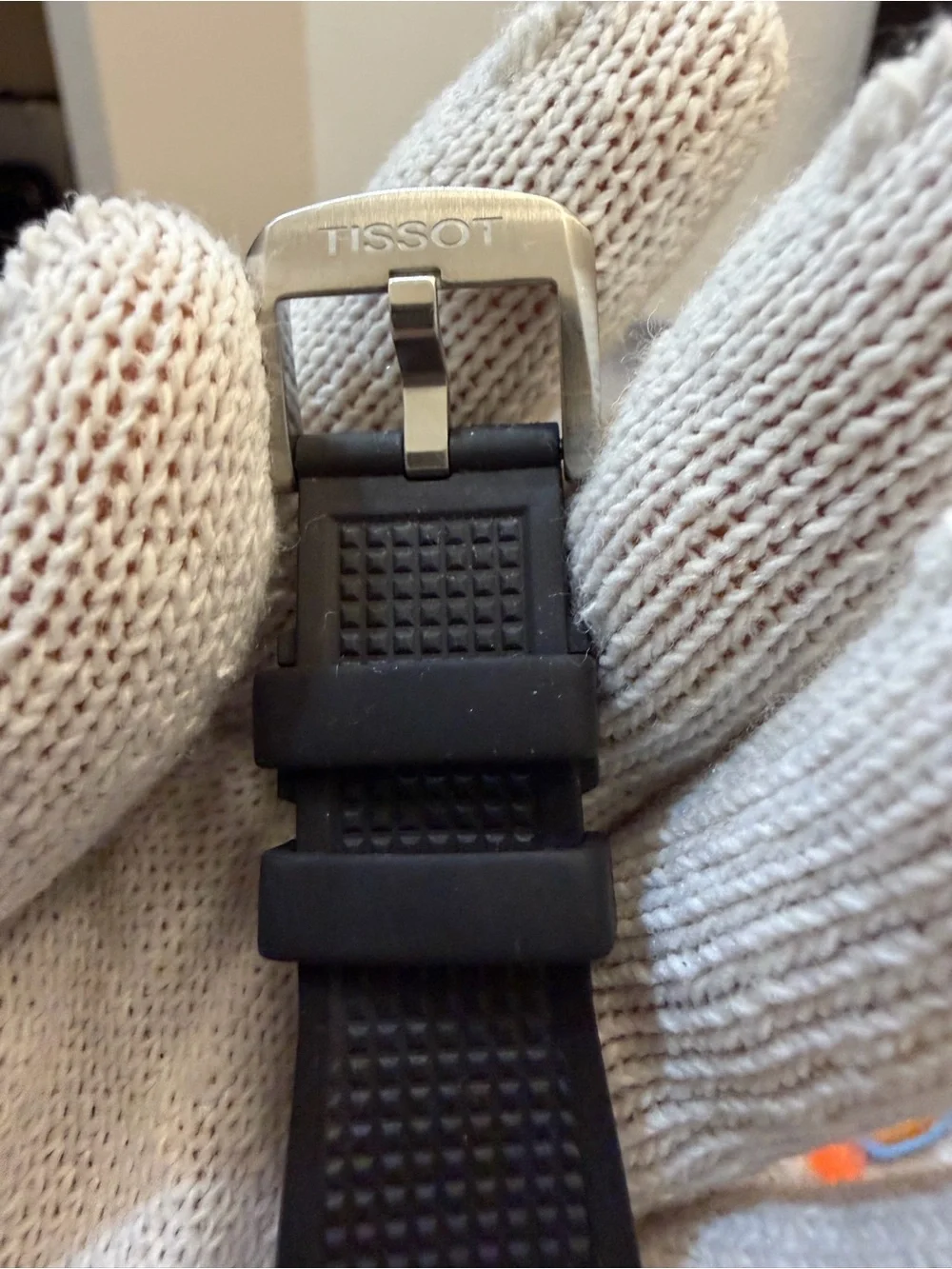 Tissot PRX Quartz 40mm Black Dial Men's Watch Rubber Strap T1374101705100